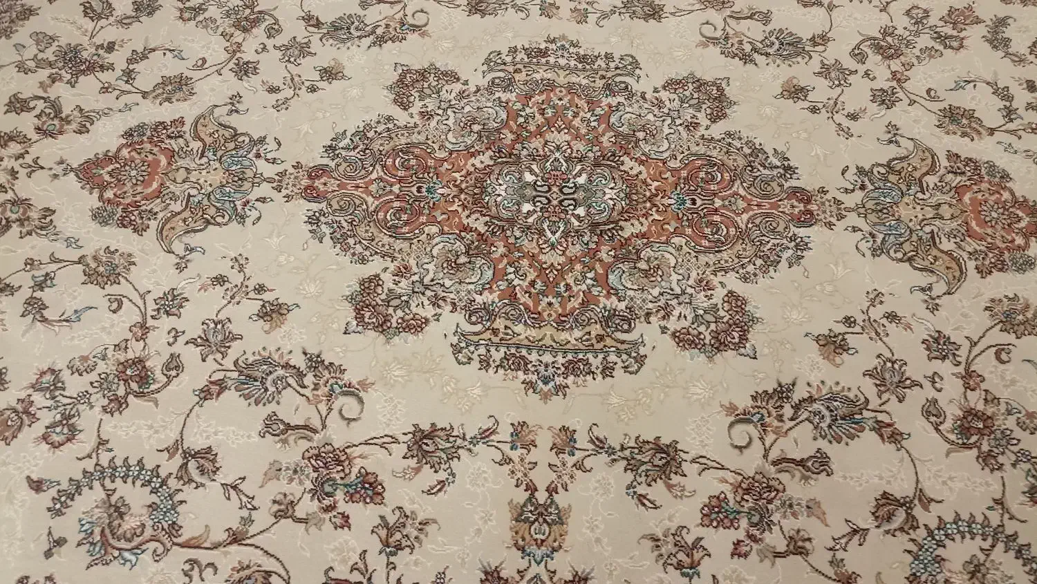 سلام فرش ماشینی پانصد شانه|فرش|تبریز, |دیوار