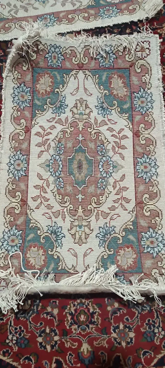 فرش پادری دستبافت|پادری|تبریز, |دیوار