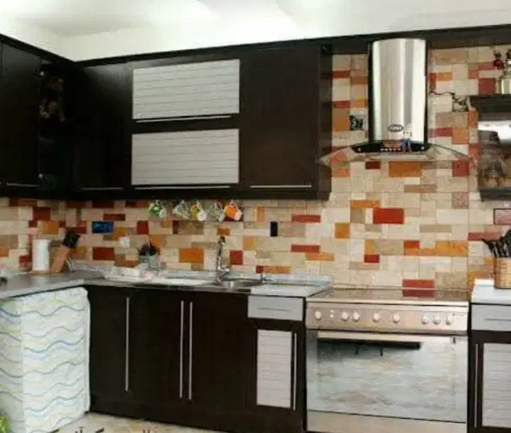 نصاب کاشی وسط کابینت حرفه ای|خدمات پیشه و مهارت|خرمآباد, |دیوار