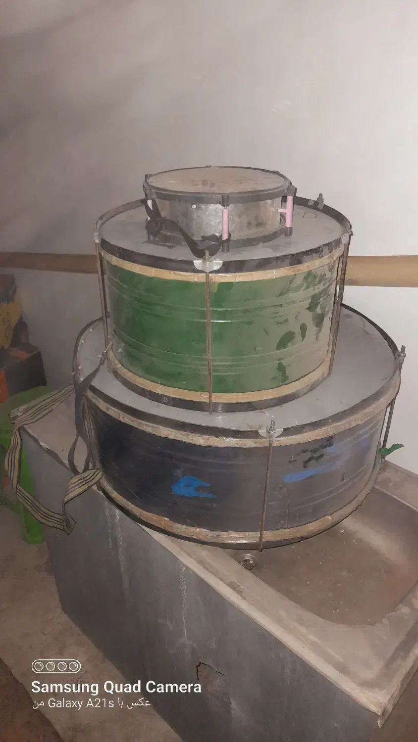 طبل ۳ عدد|درام و پرکاشن|ابهر, |دیوار