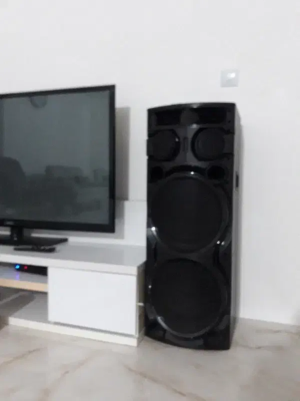 اسپیکر خانگی|سیستم صوتی خانگی|اردبیل, |دیوار