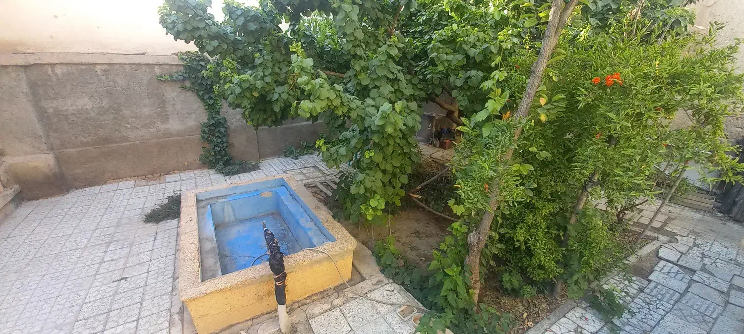 منزل ویلایی 240 متری با مغازه تجاری|فروش زمین و ملک کلنگی|اصفهان, خلجا|دیوار