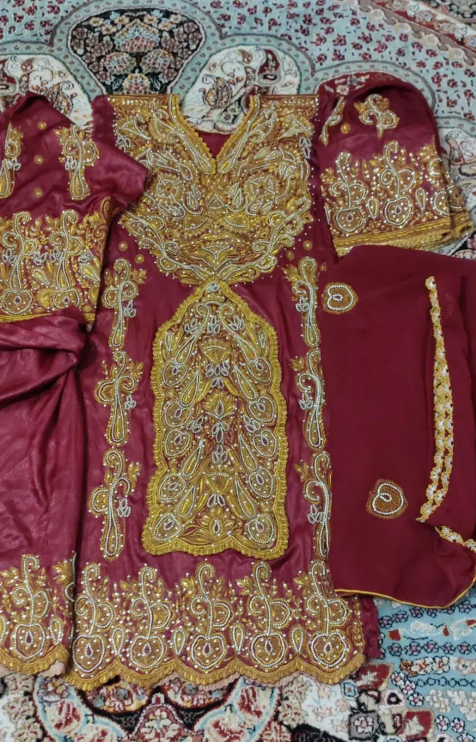 لباس مشینی|لباس|سراوان, |دیوار