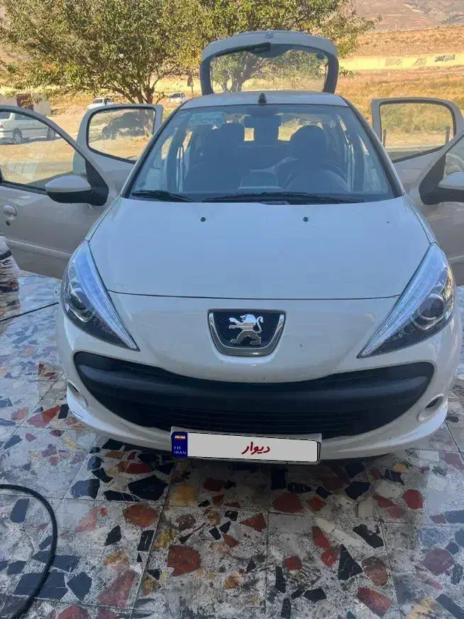 ۲۰۷ مدل ۴۰۳|خودرو سواری و وانت|رشت, استادسرا|دیوار