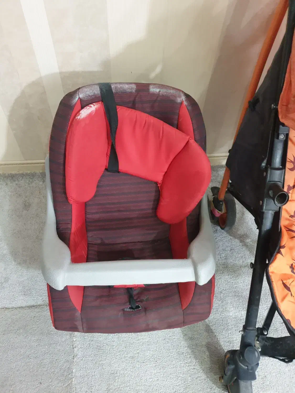 کالسکه عصایی و صندلی ماشین بچه|کالسکه و لوازم جانبی|چمران, |دیوار