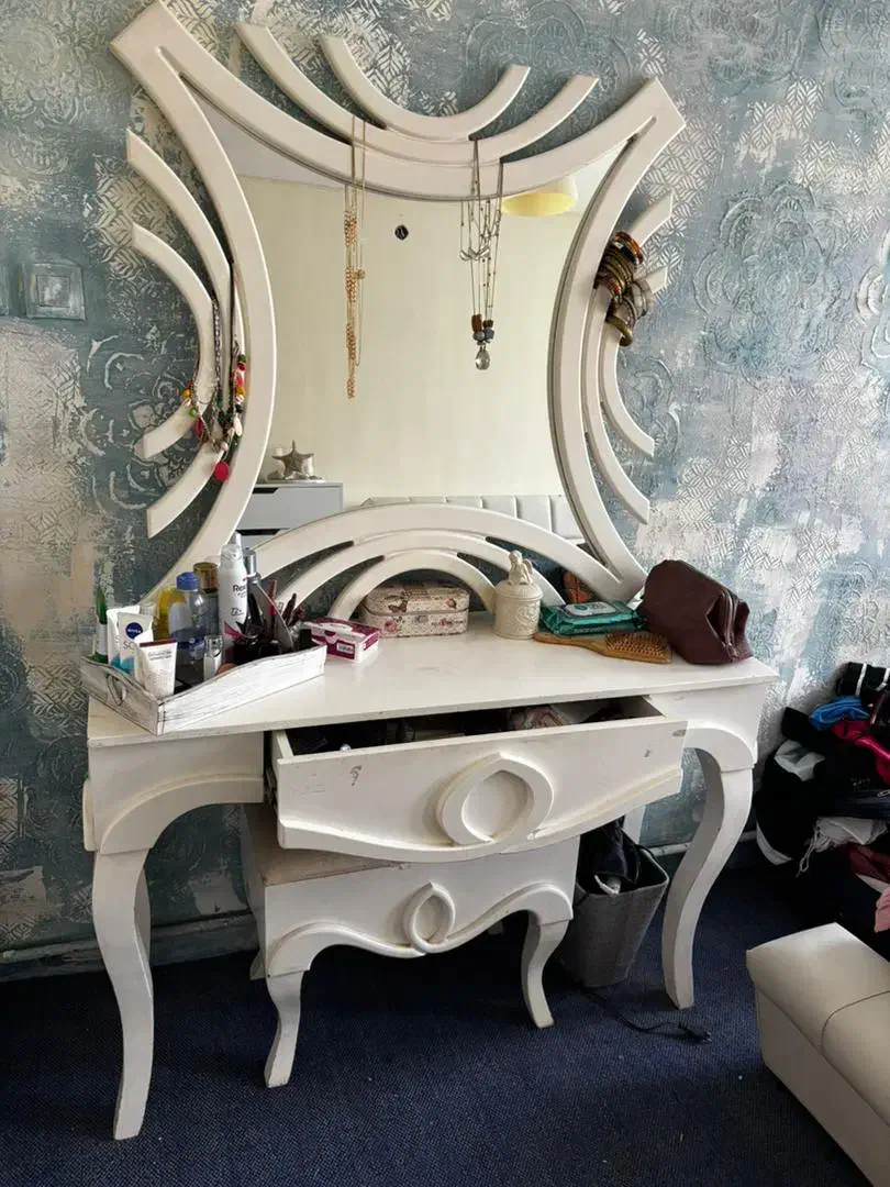 کنسول ،میز ارایش|مبلمان خانگی و میز عسلی|قزوین, |دیوار