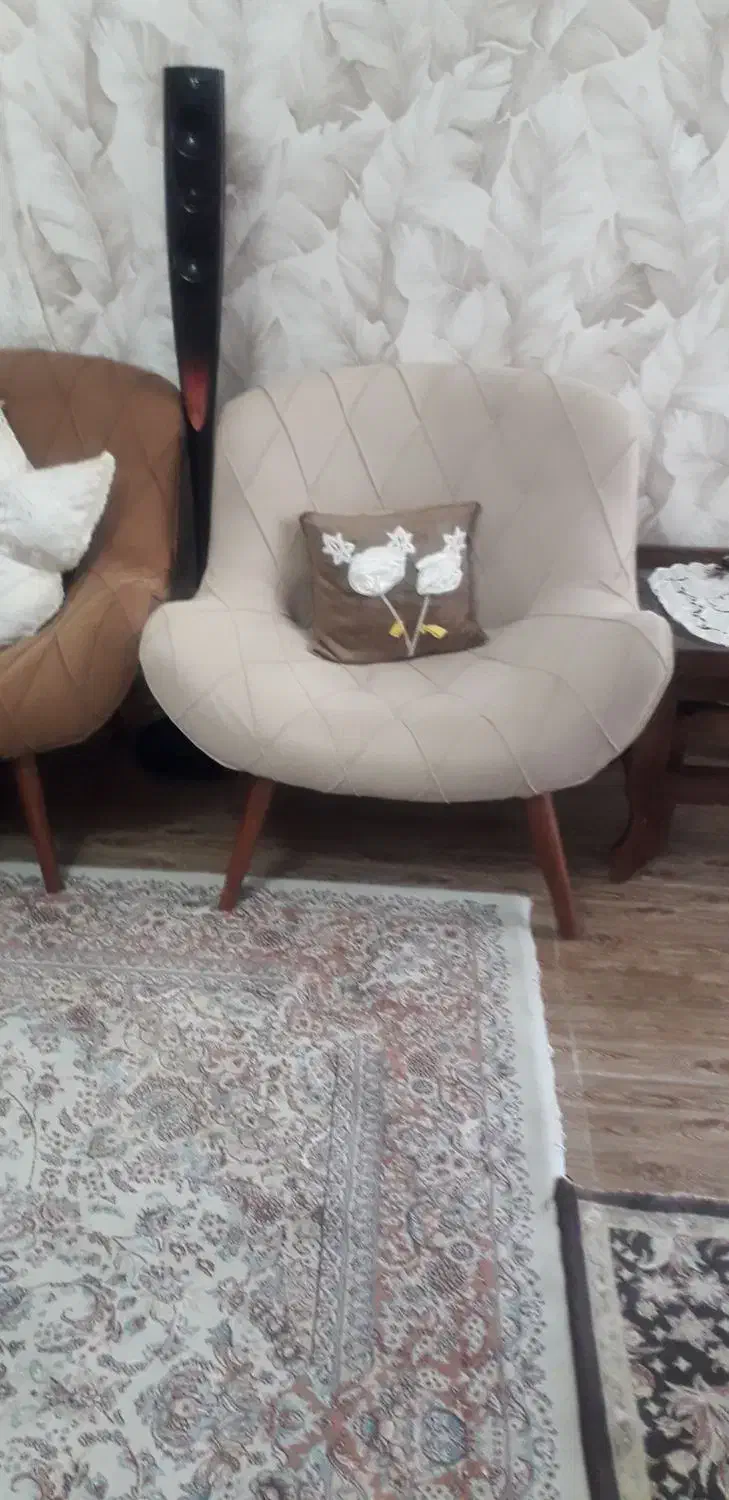 فروش مبل ۹نفره درحدنو|مبلمان خانگی و میز عسلی|مشگین شهر, |دیوار