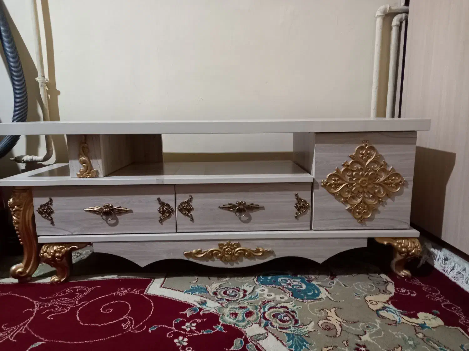 آیینه و کنسول و میز تلویزیون نو|بوفه، ویترین، کنسول|اسلام‌‌آباد غرب, |دیوار