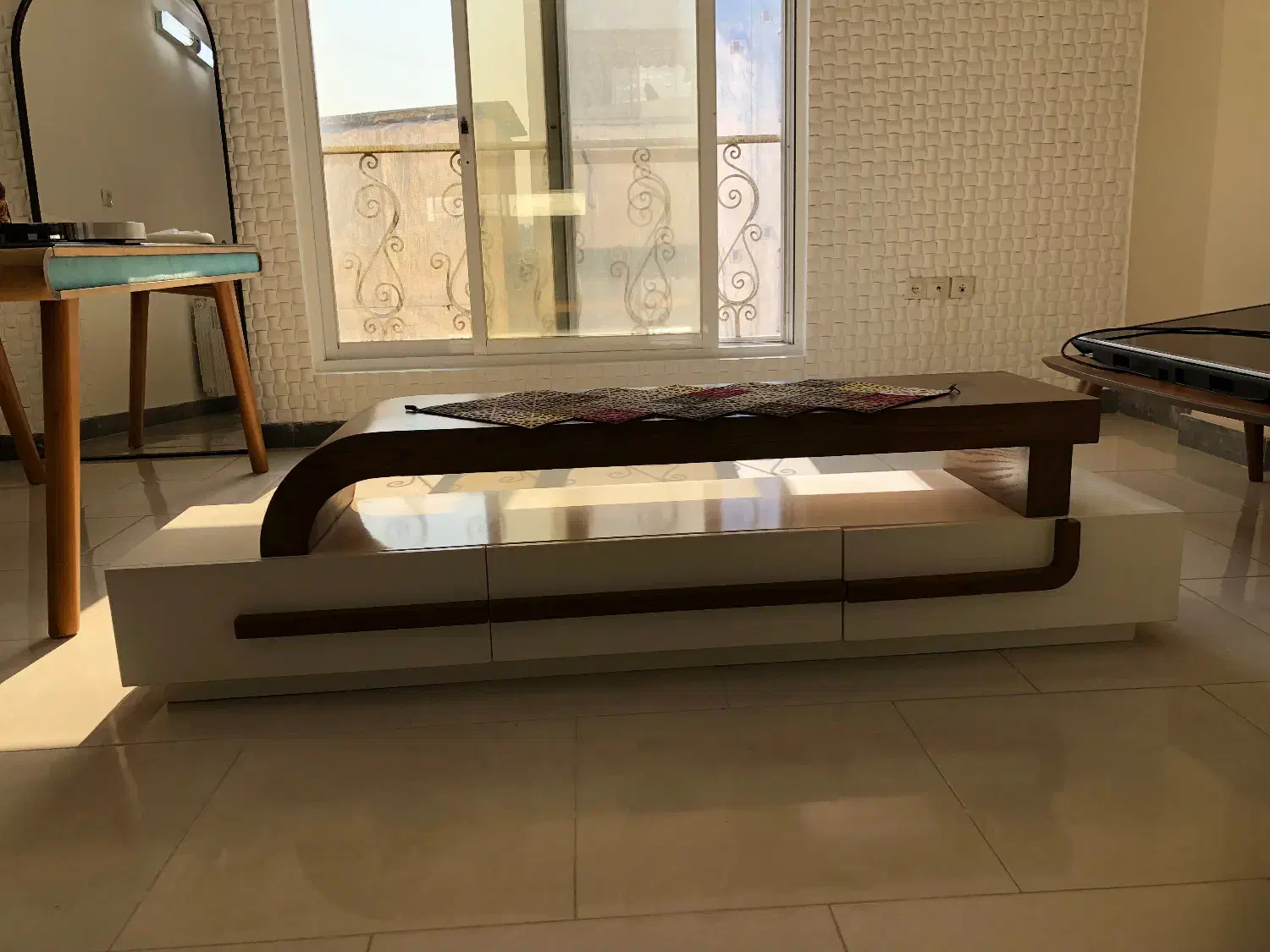 میز تلویزیون|میز تلویزیون|آمل, |دیوار