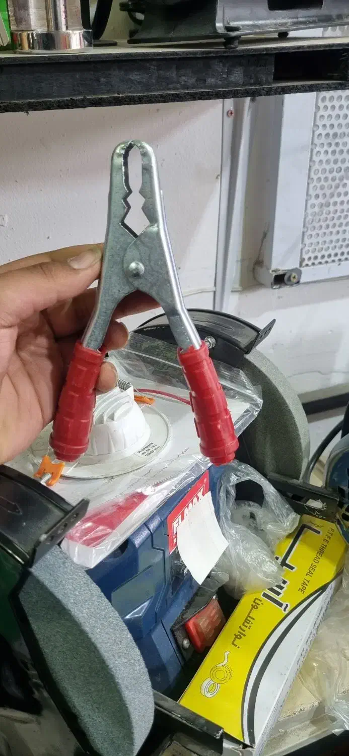 انواع ابزار و چسب|ابزارآلات|بروجرد, |دیوار