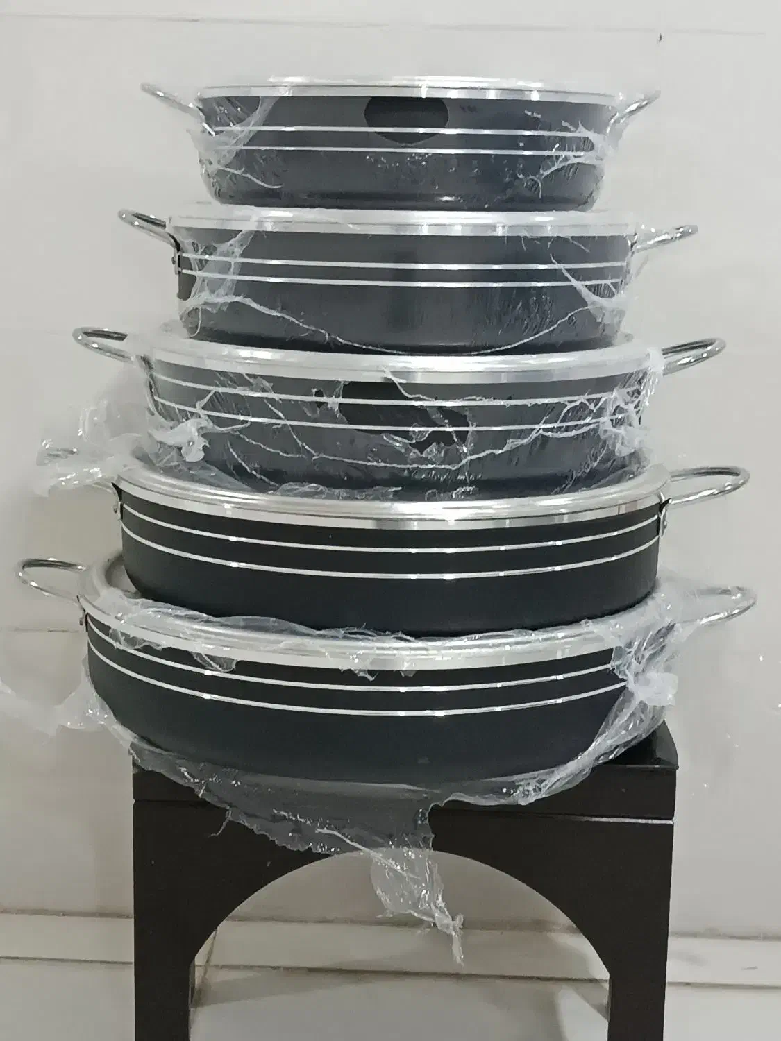 قابلمه سایز بزرگ و سرویس قابلمه.|ظروف پختوپز|قروه, |دیوار