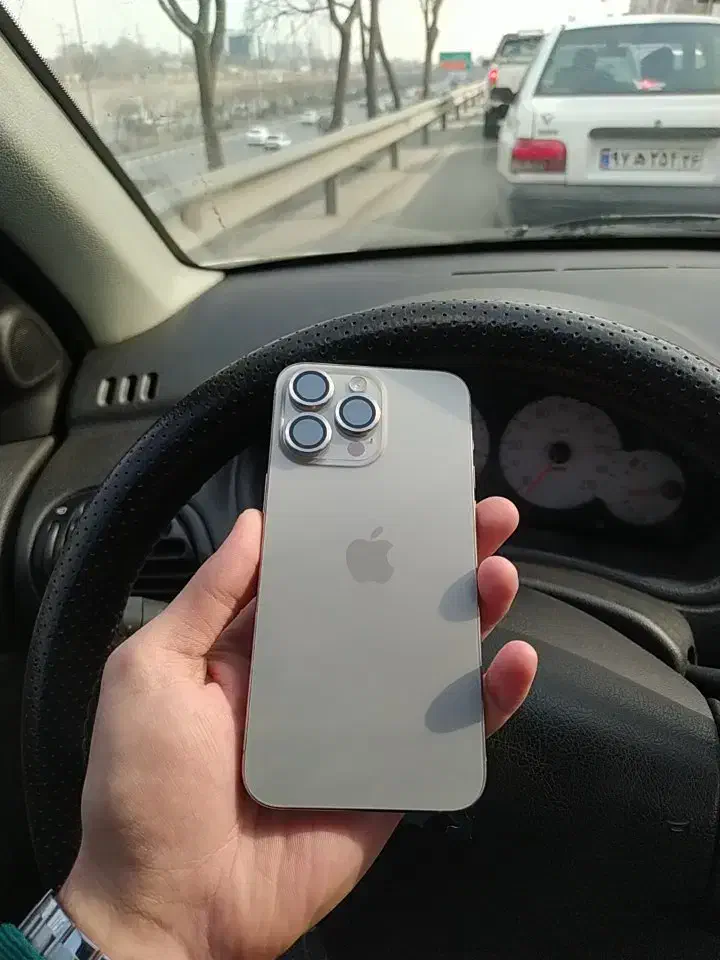 ایفون ۱۵ پرومکس در حد آک|موبایل|مشهد, یاس|دیوار