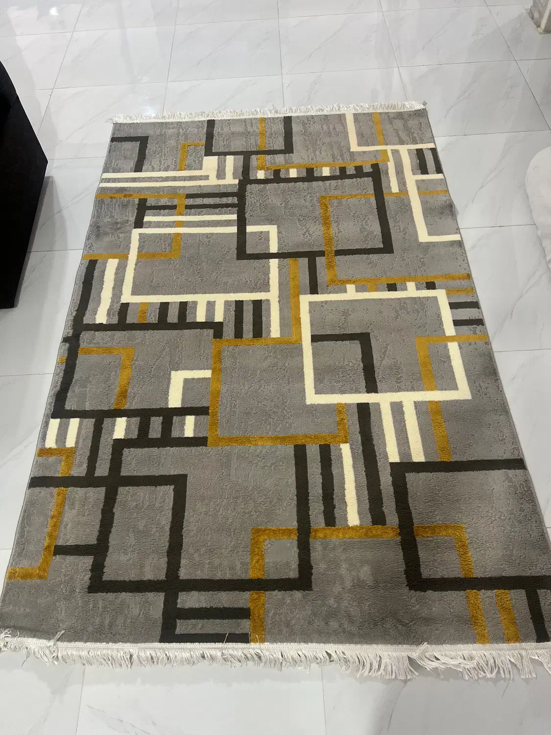 گلیم فرش ۴متری نونو استفاده نشده|گلیم، جاجیم، گبه|الیگودرز, |دیوار