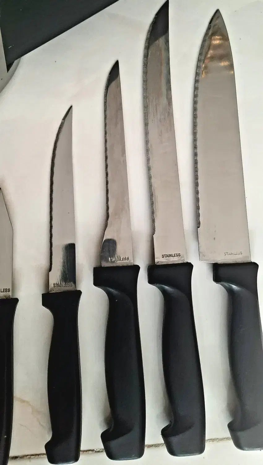 ست چاقو لیزری ۵ تایی با استند|ظروف پختوپز|اصفهان, شاه پسند|دیوار