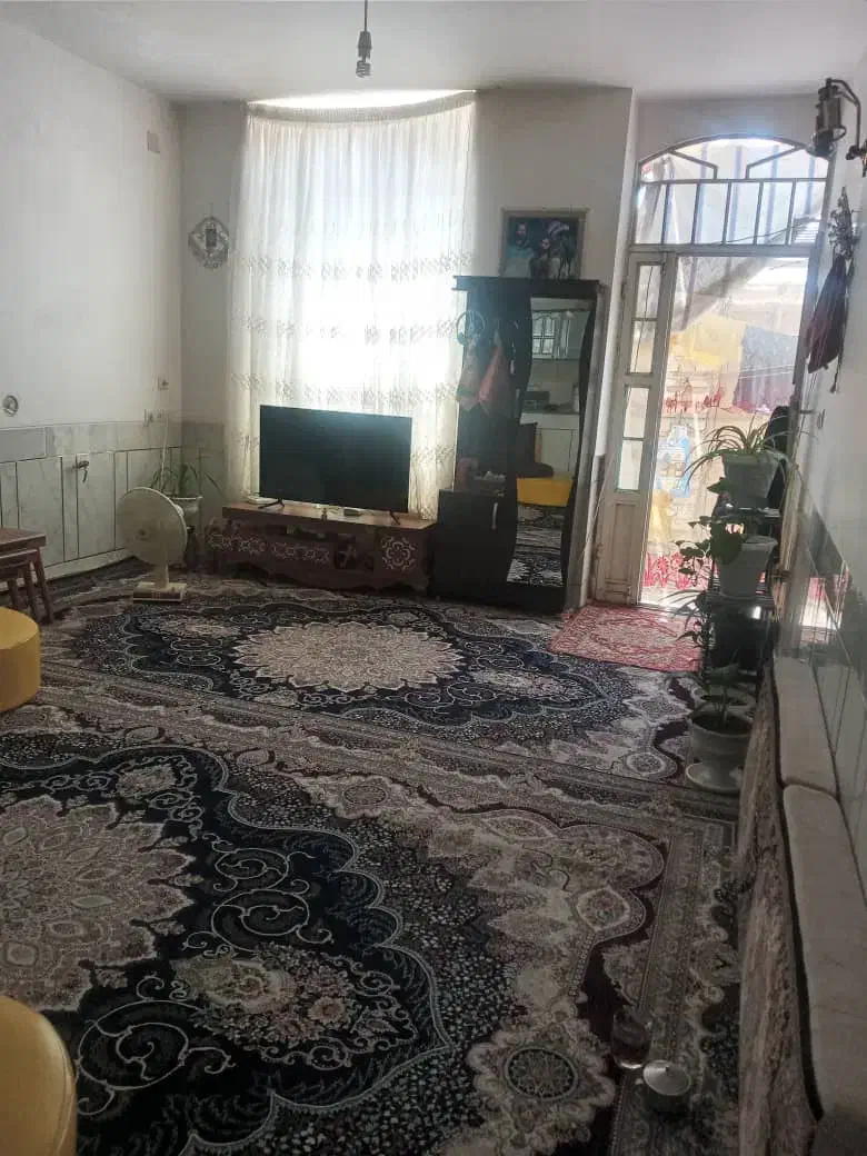 اجاره خانه ویلایی ۹۰ متری ۲ خوابه در دولت آباد|اجارهٔ خانه و ویلا|مرودشت, دولت آباد|دیوار