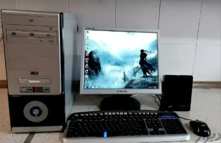 کامپیوتر|رایانه رومیزی|خوانسار, |دیوار