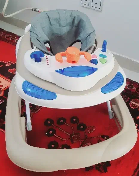 روروک،تخت نوزاد|تخت و صندلی بچه|فردوس (خراسان), |دیوار