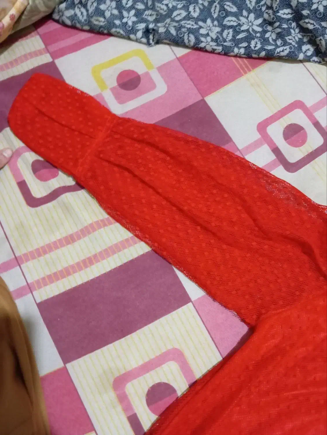 سلام وقت بخیر   لباس ها همشون دردحدنو هست|لباس|رضویه, |دیوار