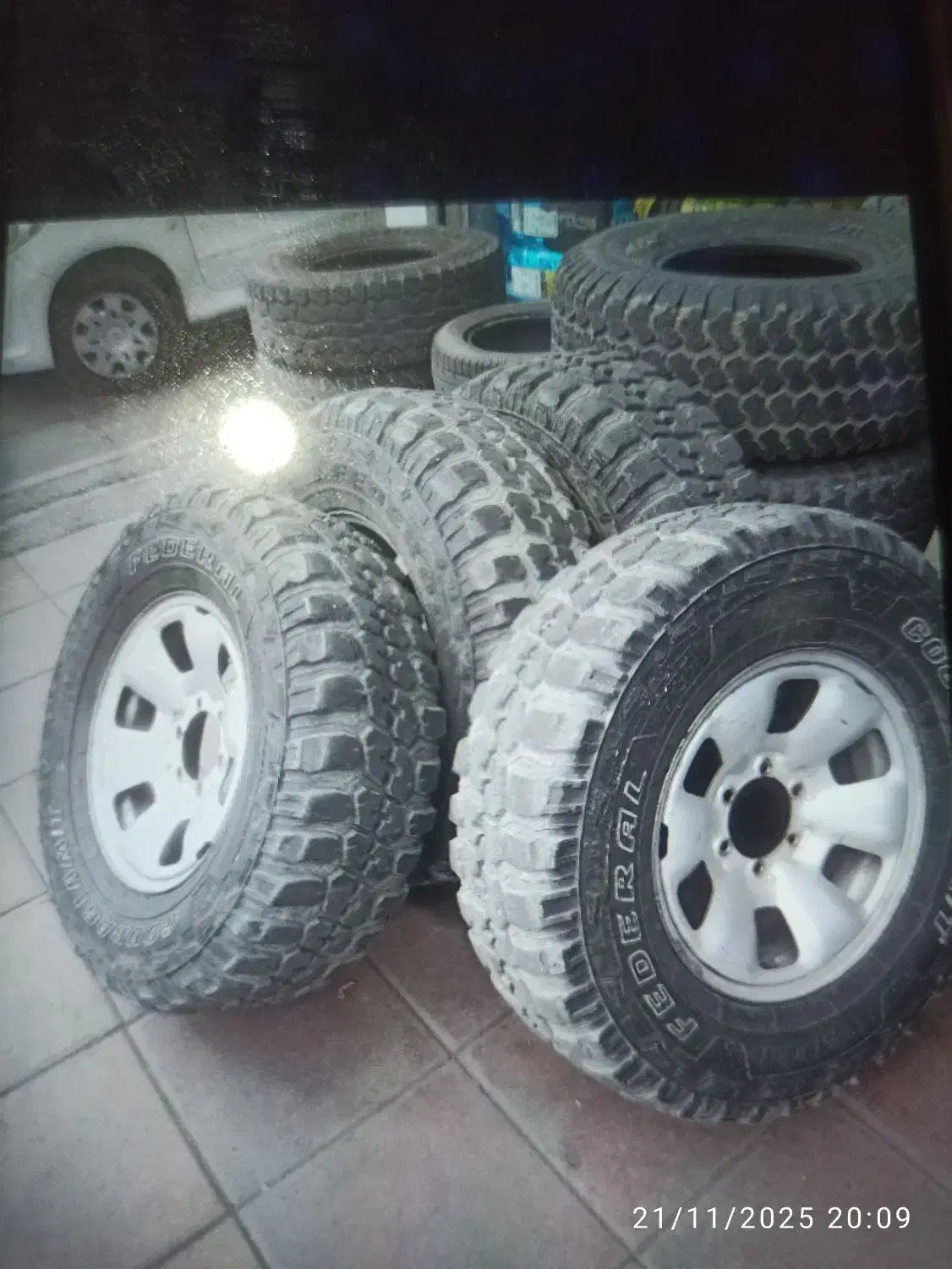 لاستیک پاترول و آفرودی گلجنگی|قطعات یدکی و لوازم جانبی|فردیس, شهرک ۱۱۰|دیوار