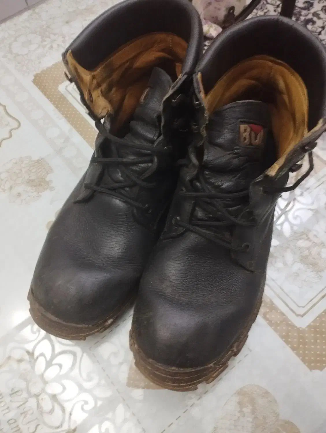 کفشنیمپوتین43و44|کیف، کفش، کمربند|سنندج, |دیوار