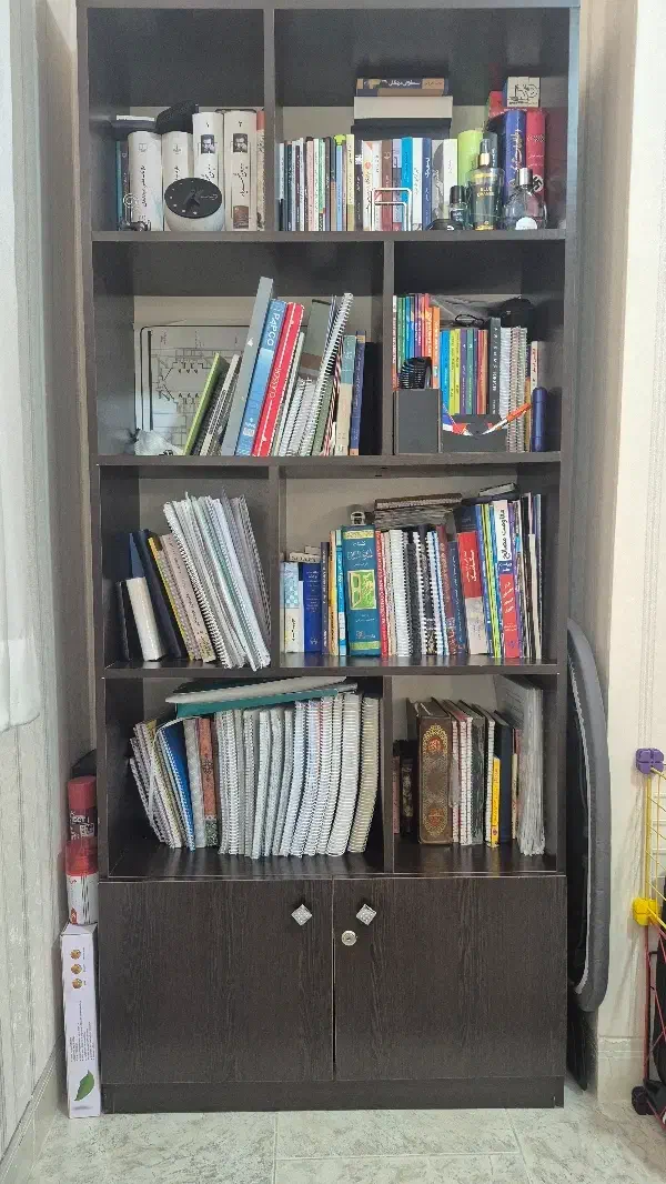 کتابخانه|کتابخانه، شلف، قفسه‌های دیواری|اراک, |دیوار