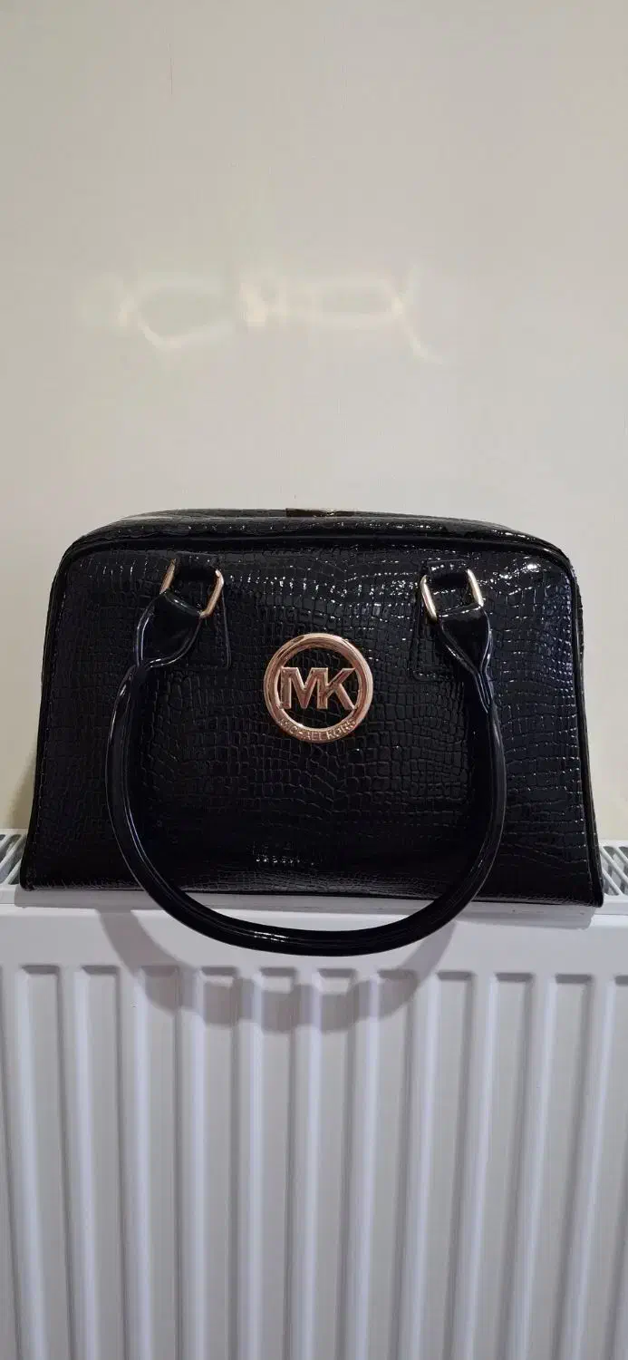 کیف و کفش مجلسی|کیف، کفش، کمربند|بیجار, |دیوار