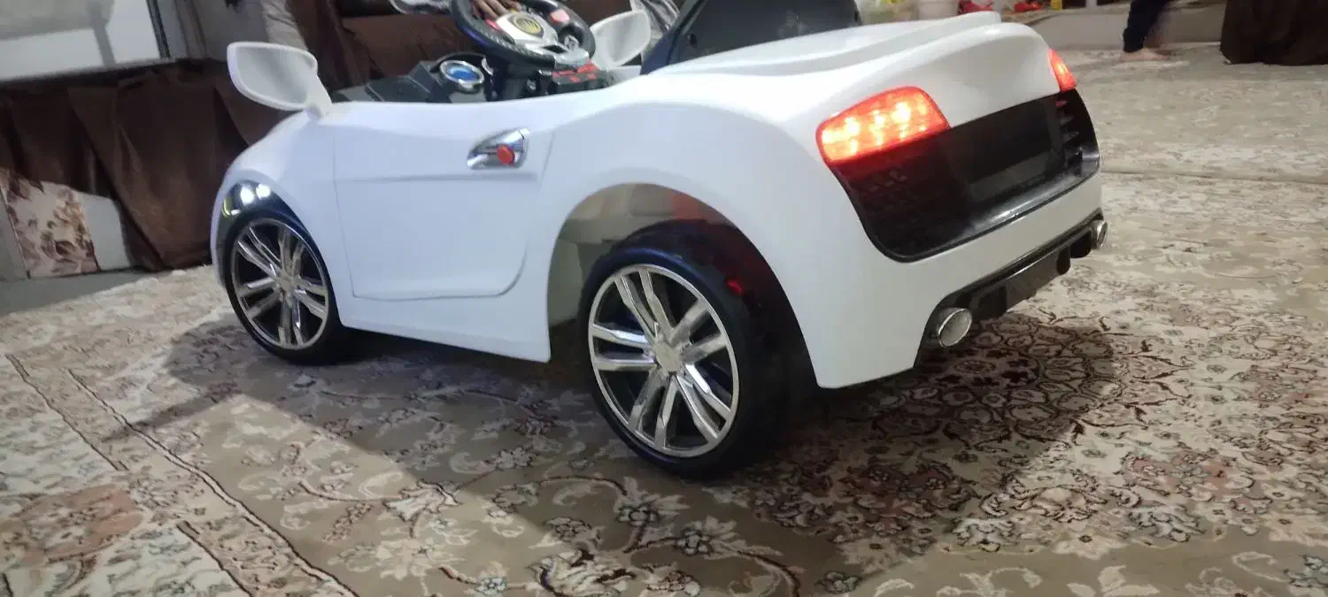 ماشین شارژی|اسباببازی|رباطکریم, شترخوار|دیوار