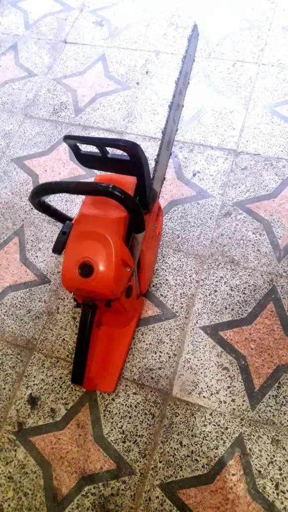 اره موتوری بنزنی۶۵۰۰|ماشین‌آلات صنعتی|لاهیجان, کوی زمانی|دیوار