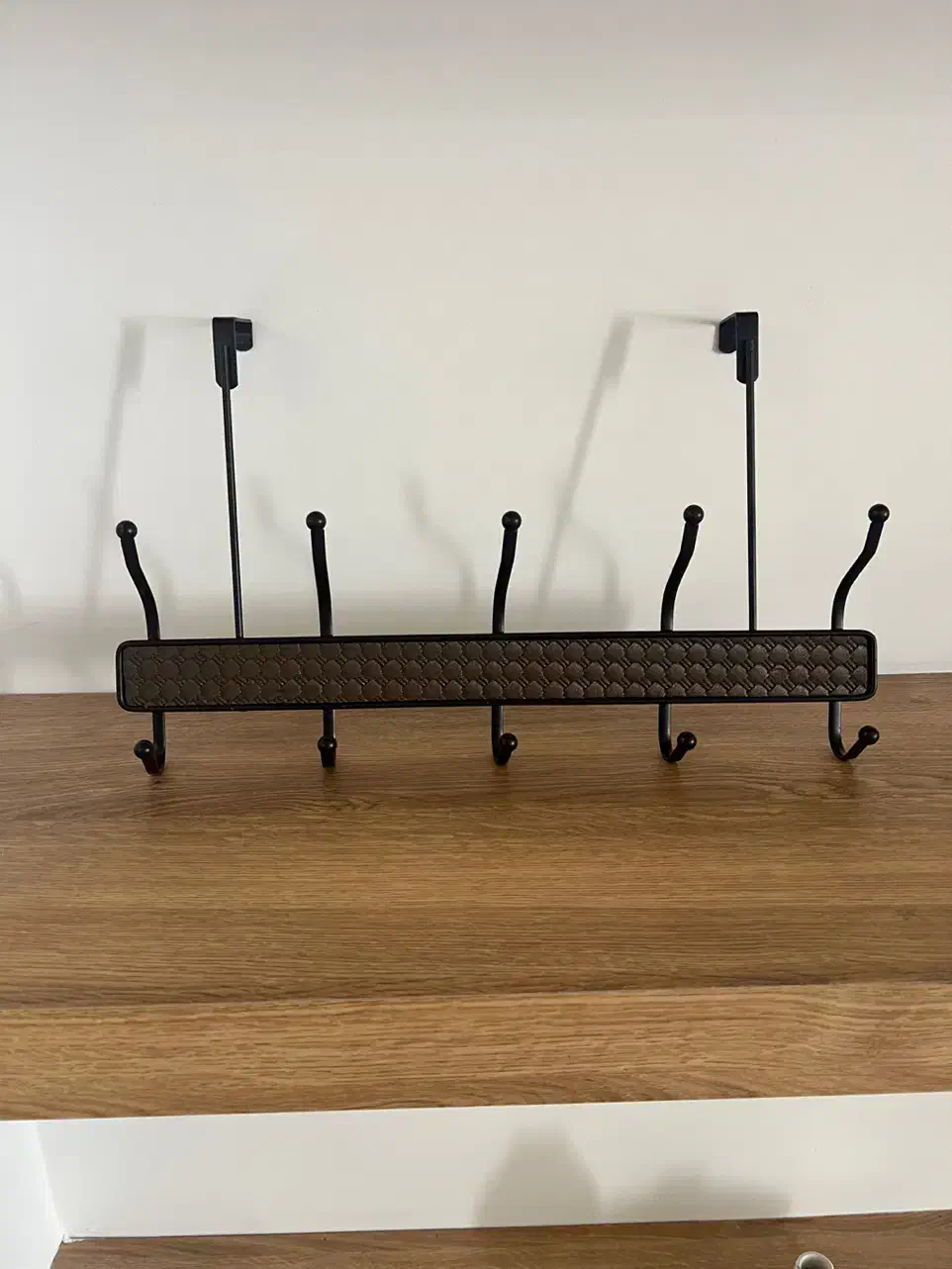 چوب لباسی|بندرخت و رختآویز|شیراز, دینکان|دیوار