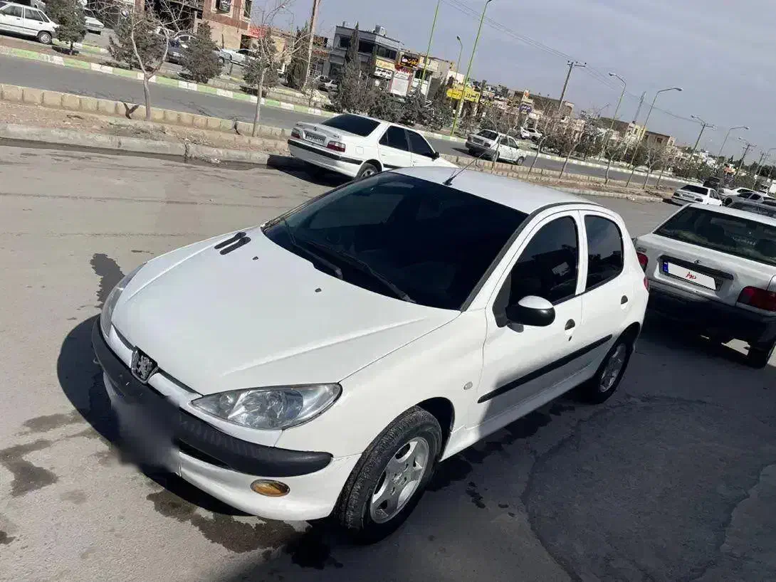 پژو ۲۰۶ تمیز|خودرو سواری و وانت|فولادشهر, C5|دیوار