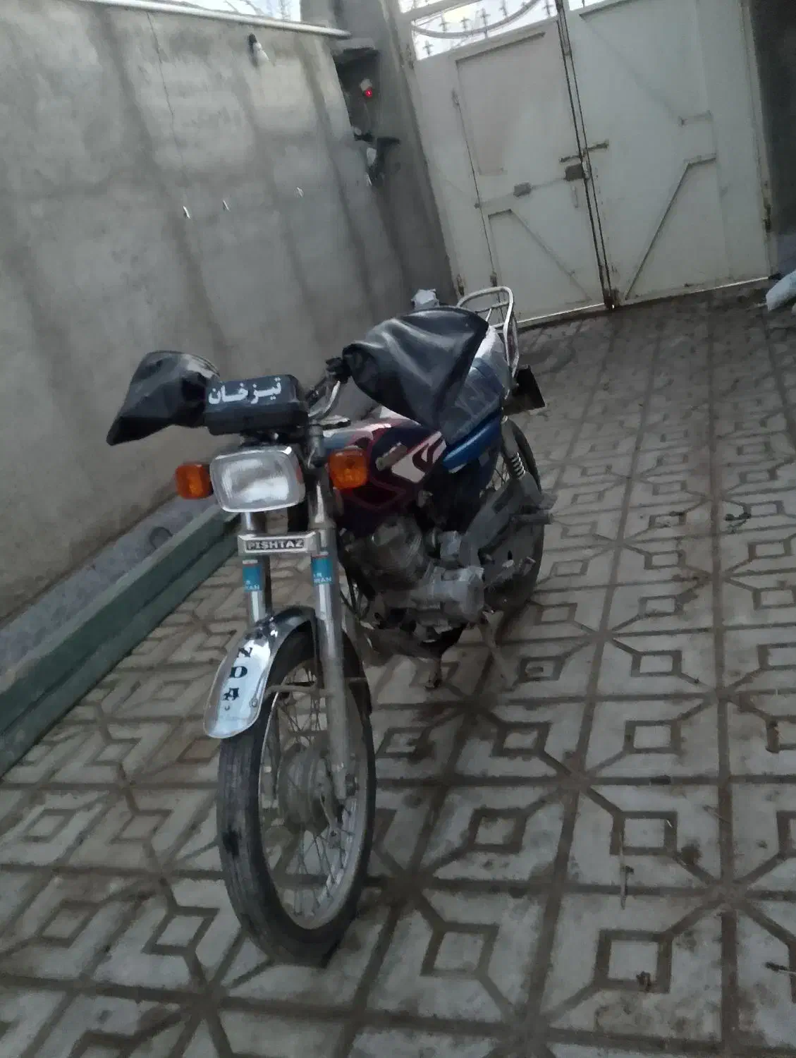 موتور ۱۵۰|موتورسیکلت|درمیان, |دیوار