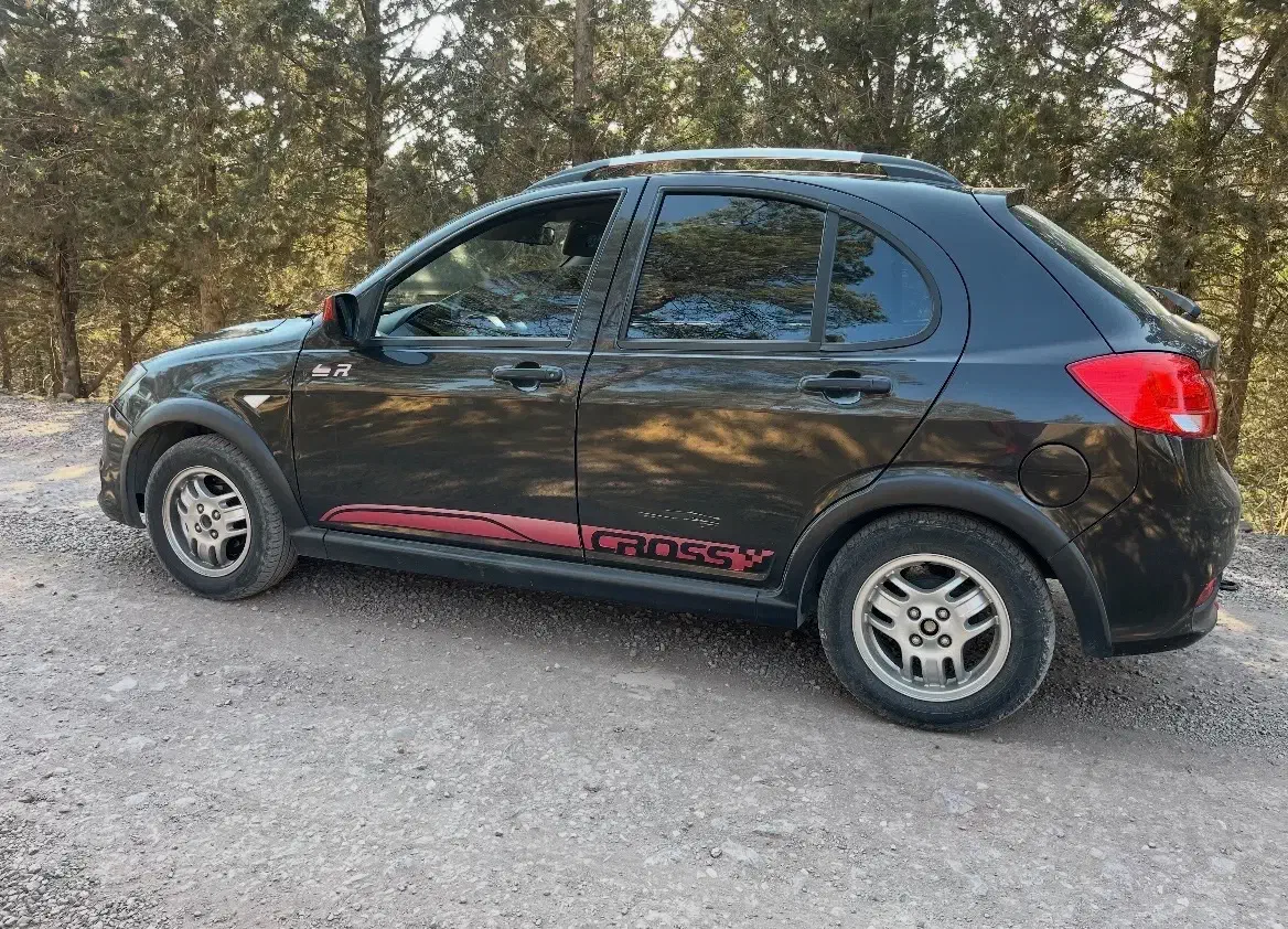 کوییک r مدل ۱۴۰۰ مشکی قرمز|خودرو سواری و وانت|قائمشهر, |دیوار