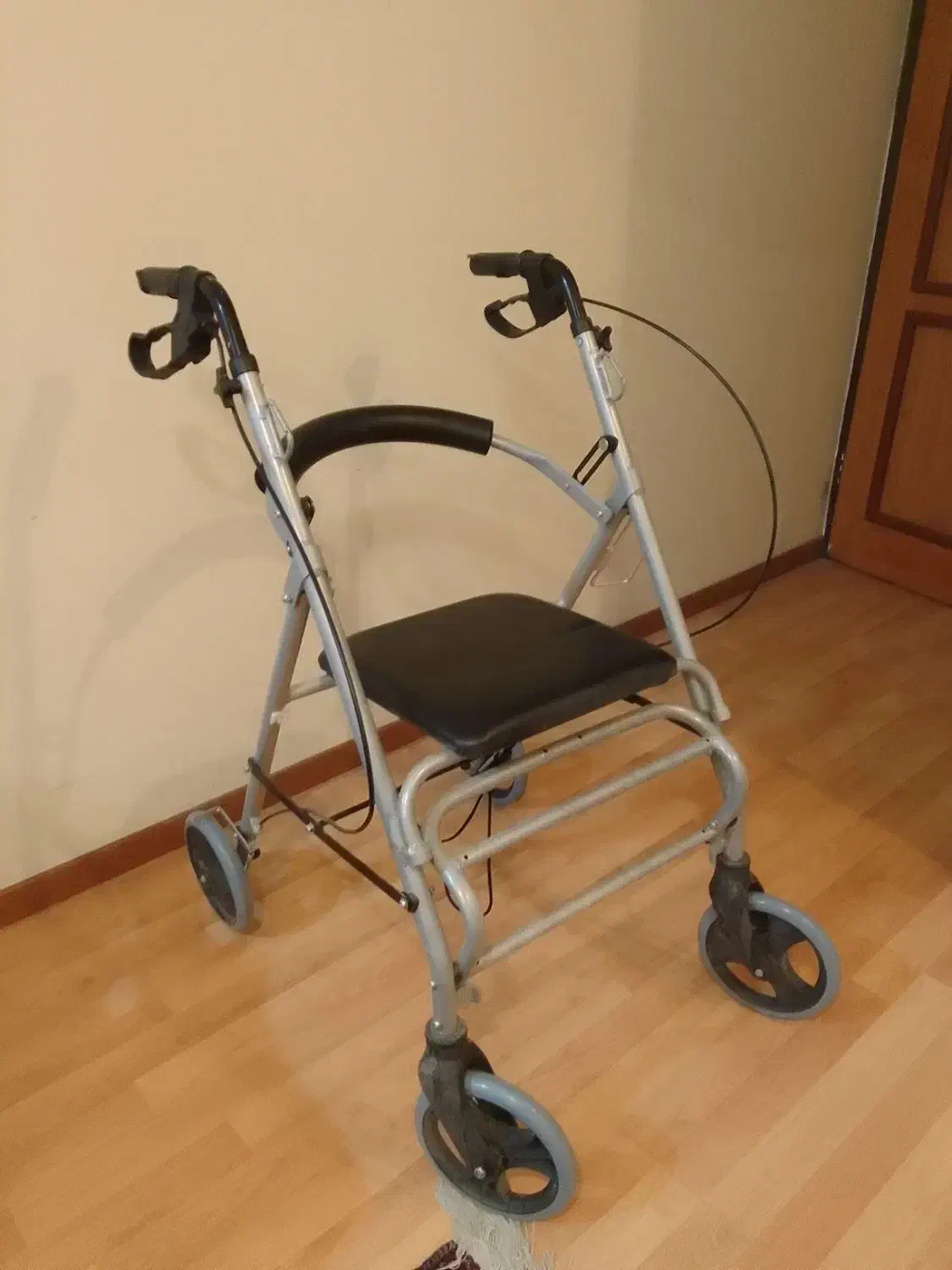 ویلچر|پزشکی|مشهد, هنرستان|دیوار