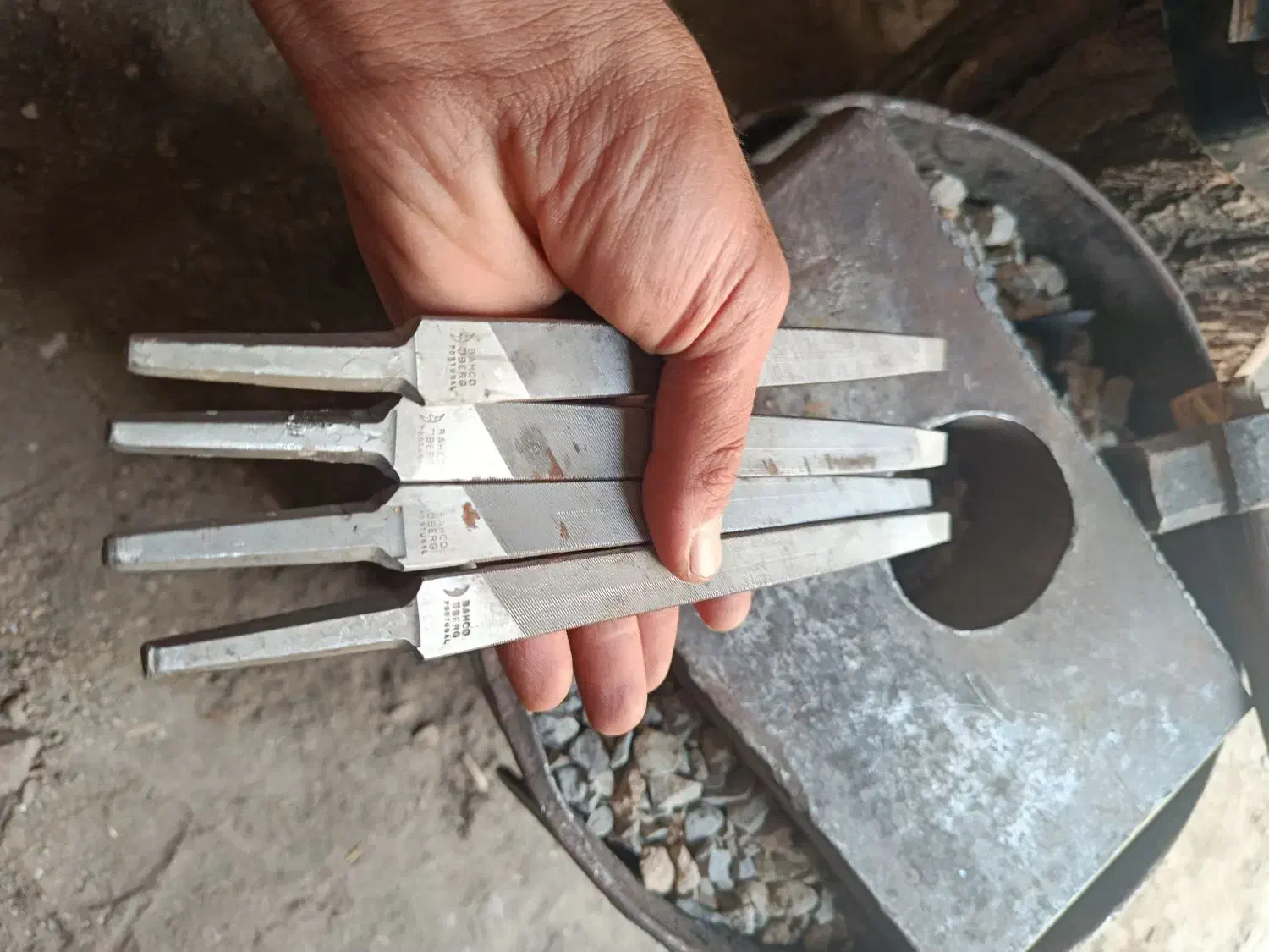 سوهان ماهنشان قدیمی|ابزارآلات|تهران, شیخ هادی|دیوار