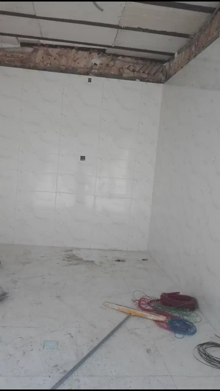 کاشیکار دیوار چینی سیمان|خدمات پیشه و مهارت|مشهد, همت آباد|دیوار