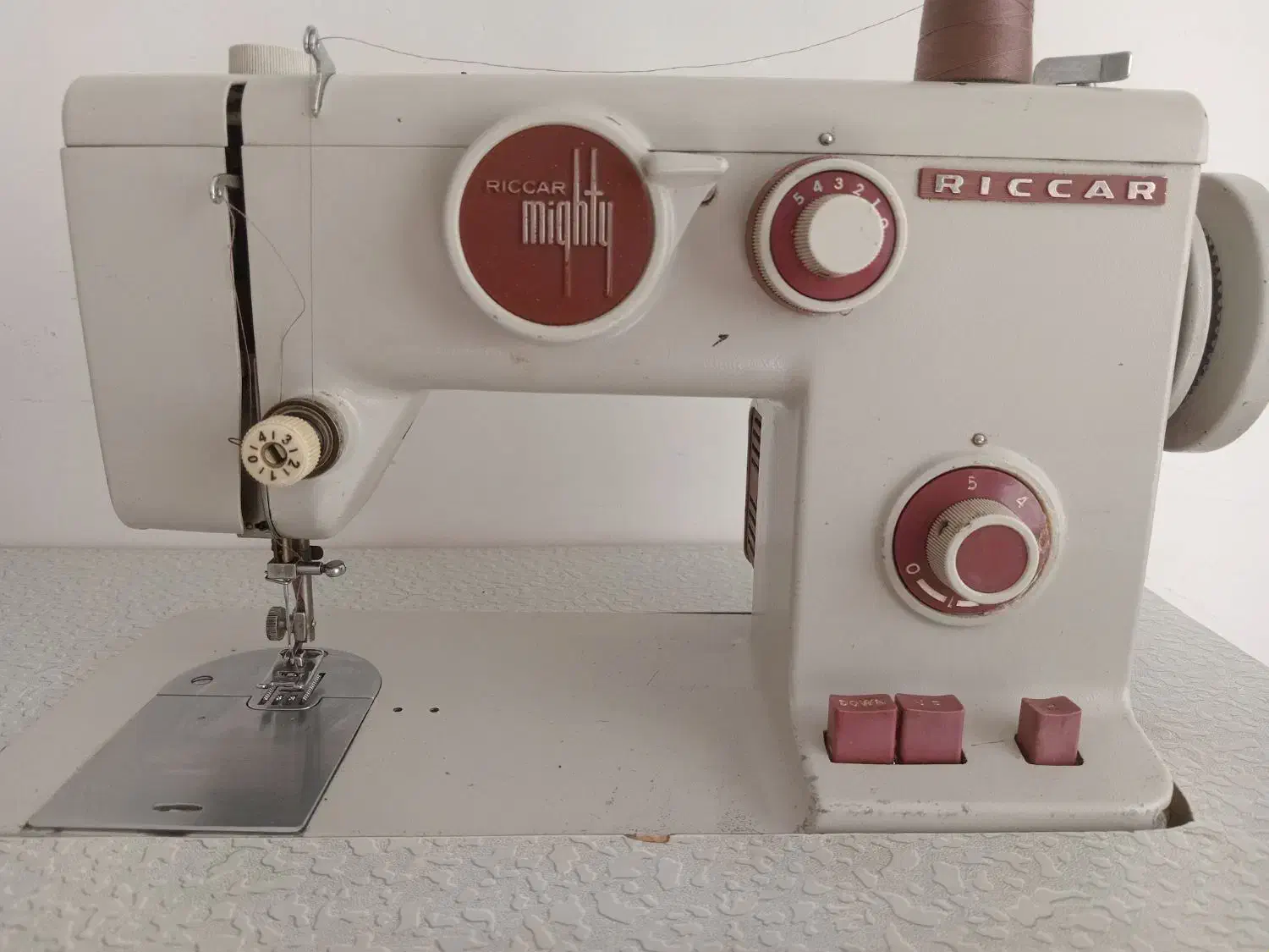 چرخ خیاطی RICCAR|چرخ خیاطی و ریسندگی|بانه, |دیوار