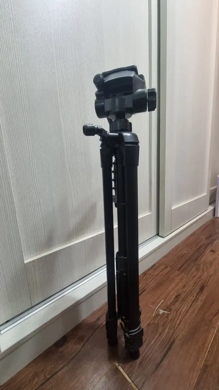 سه پایه دوربین|دوربین عکاسی و فیلمبرداری|تهران, نظامآباد|دیوار