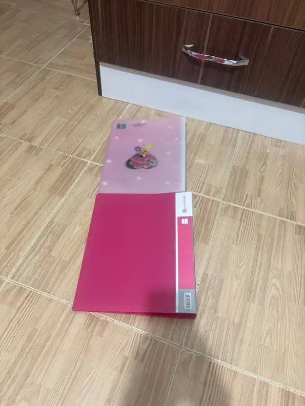 کلر بوک۴فنره تمیز ونو|لوازم التحریر|شاهین‌شهر, فدک|دیوار