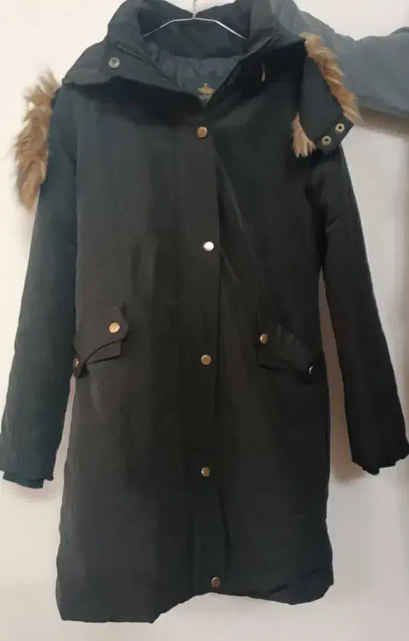 کاپشن|لباس|گرمسار, |دیوار