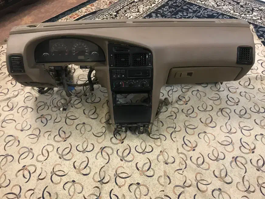 داشبورد پژو کرم فابریک 405|قطعات یدکی و لوازم جانبی|مشهد, انصار|دیوار