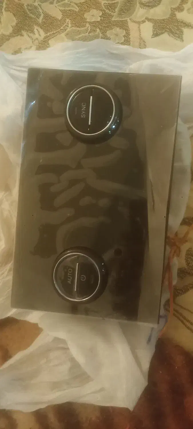 دوتا مانتور ماشین برای مدیران خودرو قیمت تواقغی|قطعات یدکی و لوازم جانبی|اسلام‌شهر, شهرک طالقانی|دیوار