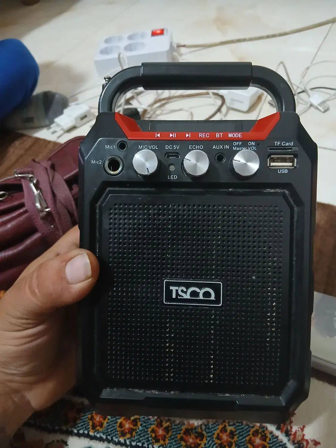 اسپیکر|پخش‌کننده همراه|باغستان, |دیوار