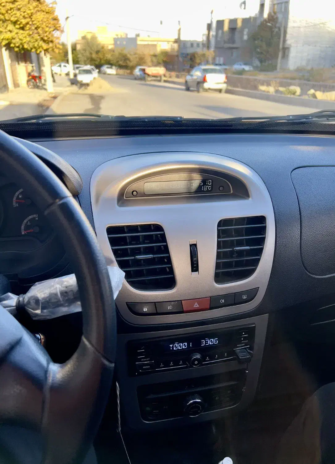 کوئیک مدل ۴۰۱ کم کار در حد|خودرو سواری و وانت|قیدار, |دیوار