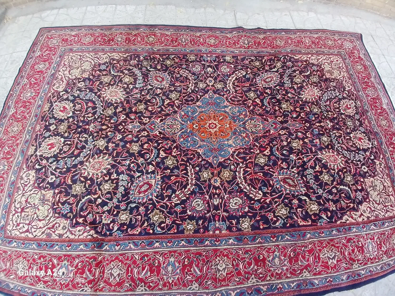 فرش دستباف ساروق سرمه ای نخ فرنگ ۶ زر|فرش|اراک, |دیوار