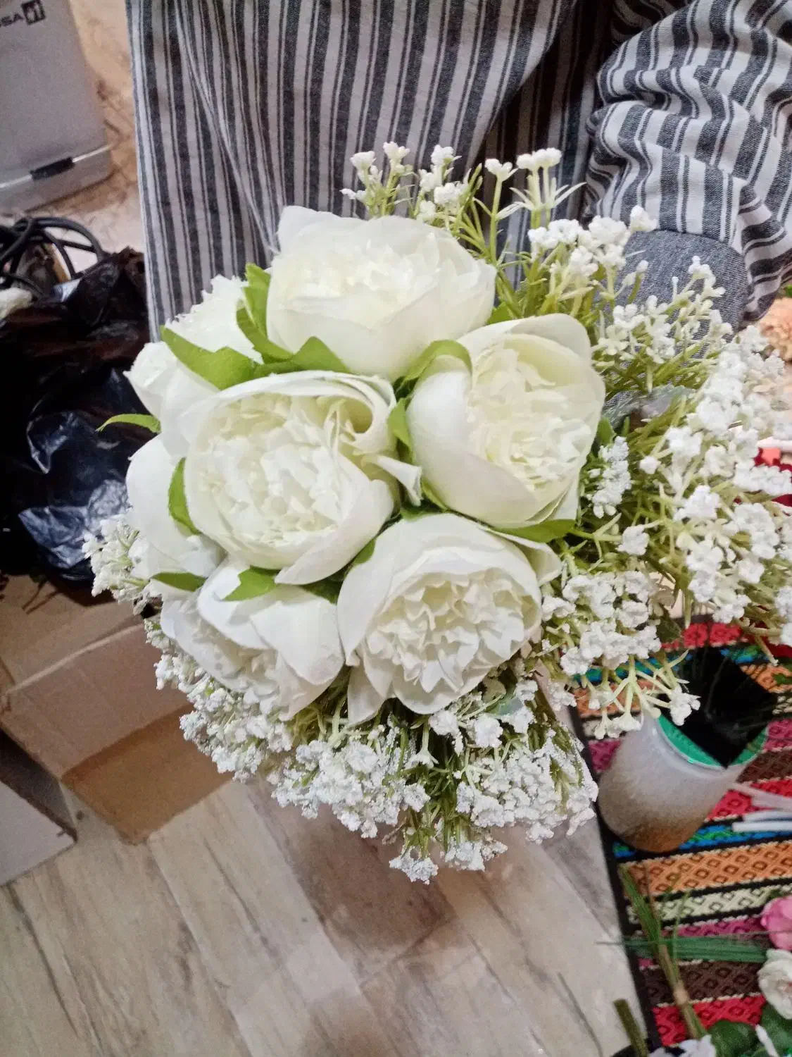 گل عروس|گل مصنوعی|بندر گناوه, |دیوار