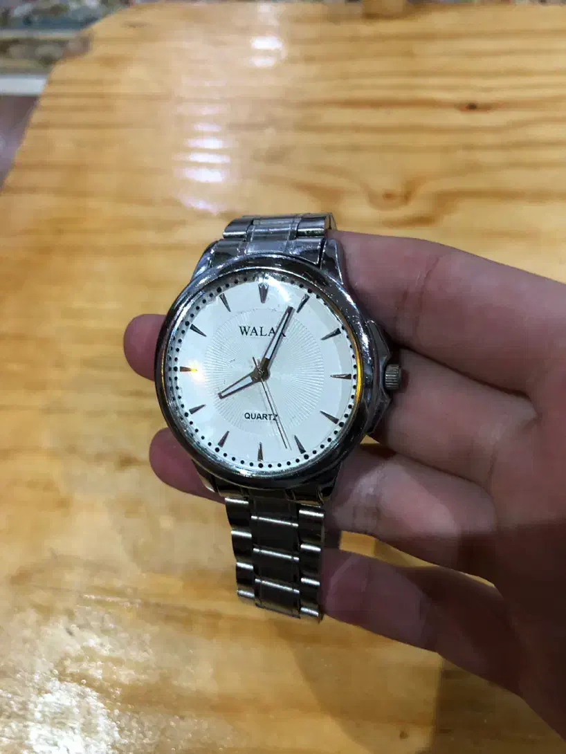 ساعت|ساعت|بندر انزلی, شاکوچه|دیوار