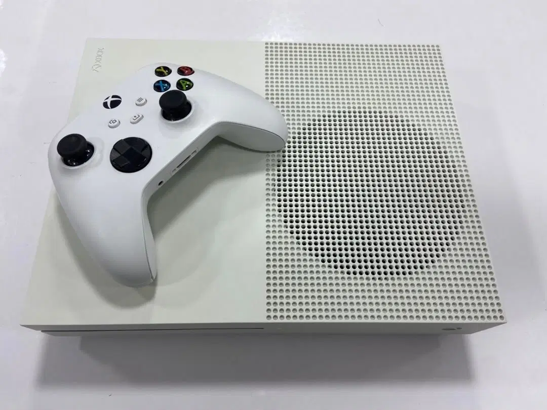 xbox ones|کنسول، بازی ویدئویی و آنلاین|کرج, اصفهانی‌ها|دیوار