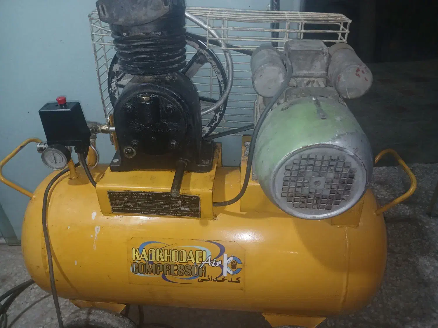 پمپ باد ۸۰ ک۲۵۰ و۵۰۰ لیتری|ابزارآلات|خمینیشهر, |دیوار