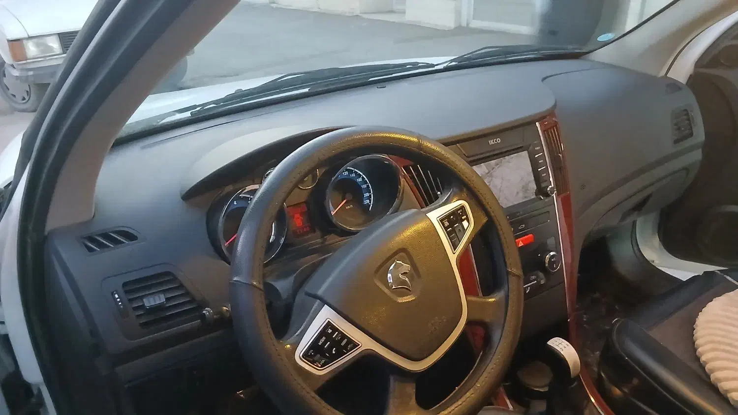 دنا پلاس تیپ ۲ بدون رنگ تمیز مدل98|خودرو سواری و وانت|اصفهان, زهران|دیوار