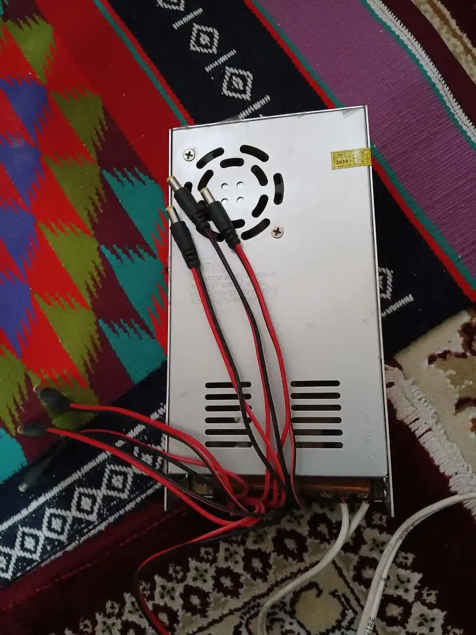 دوربین حرفه ای|دوربین مداربسته|رباطکریم, رباطکریم|دیوار